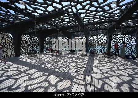 MARSEILLE, FRANCE - 09 JUILLET 2015 : bâtiment du Musée des civilisations européennes et méditerranéennes, MuCEM Banque D'Images