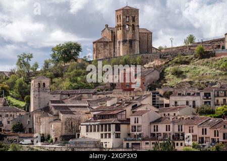 Église de El Salvador, roman castillan, Sepulveda., province de Ségovie, Espagne Banque D'Images