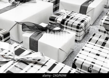 Arrière-plan des boîtes-cadeaux de Noël. Concept de cadeau de Noël Banque D'Images