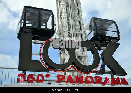 Duesseldorf, Allemagne. 10 juillet 2024. Le look Ride est situé sur le terrain de la Foire du Rhin de Düsseldorf. La Foire du Rhin à Düsseldorf a lieu du 12 au 21 juillet. Crédit : Federico Gambarini/dpa/Alamy Live News Banque D'Images