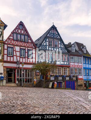 Les vieux bâtiments à colombages dans le conte de fées Idstein à Taunus, Hesse, Allemagne Banque D'Images