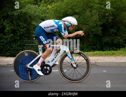 Oscar Onley, Team dsm-firmenich PostNL, 2024 Tour de france étape 7 contre-montre de nuits-Saint-Georges à Gevrey-Chambertin, Bourgogne, France. Banque D'Images