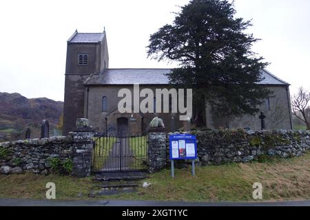 Église St Cuthbert dans la vallée du Kentmere dans le parc national du Lake District, Cumbria, Angleterre, Royaume-Uni. Banque D'Images