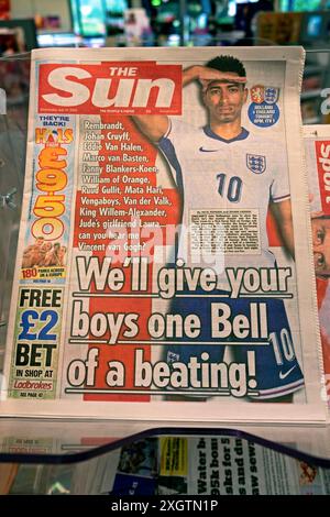 Le journal The Sun fait la une avant le match de football Angleterre pays-Bas Euro2024 Jude Bellingham Angleterre footballeur 10 juillet 2024 Londres Royaume-Uni Banque D'Images