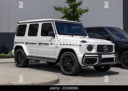 Indianapolis - 7 juillet 2024 : présentoir Mercedes-Benz G63 AMG usagé. Avec des préoccupations de prix, Mercedes vend des voitures d'occasion pour répondre à la demande. MY:2021 Banque D'Images