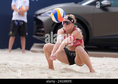 Vienne, Autriche. 10 juillet 2024. VIENNE, AUTRICHE - 10 JUILLET : Dorina Klinger d'Autriche lors du A1 Beachvolleyball Vienne au Heumarkt le 10 juillet 2024 à Vienne, Autriche.240709 SEPA 01 009 - 20240710 PD5534 crédit : APA-PictureDesk/Alamy Live News Banque D'Images