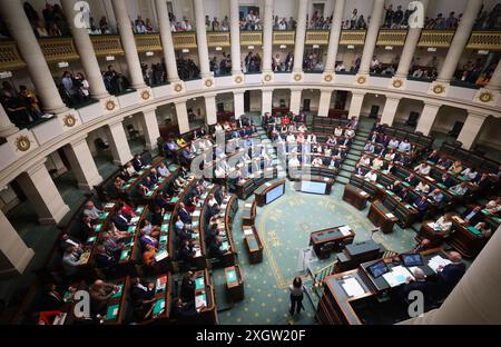 Bruxelles, Belgique. 10 juillet 2024. Photo d'une séance plénière de la Chambre au Parlement fédéral à Bruxelles, le mercredi 10 juillet 2024. BELGA PHOTO VIRGINIE LEFOUR crédit : Belga News Agency/Alamy Live News Banque D'Images