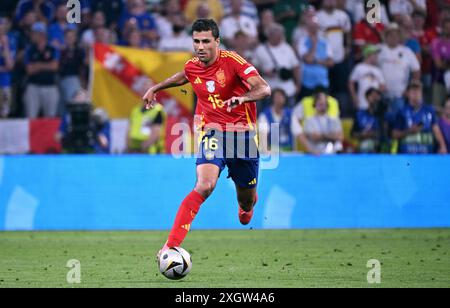 Fussball, Europameisterschaft, EURO 2024, Halbfinale, Allianz Arena MŸnchen : Spanien - Frankreich 2:1 ; Rodri (SPA). Aktion, Einzelbild. Banque D'Images