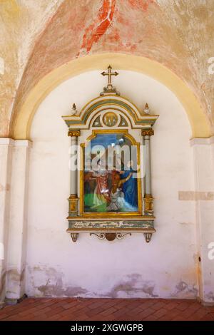 21 04 23 ; Swieta Lipka polychromie colorée dans le Saint Sanctuaire de la basilique Marie dédiée à la Bienheureuse Vierge Marie Swieta Lipka. Pologne Banque D'Images