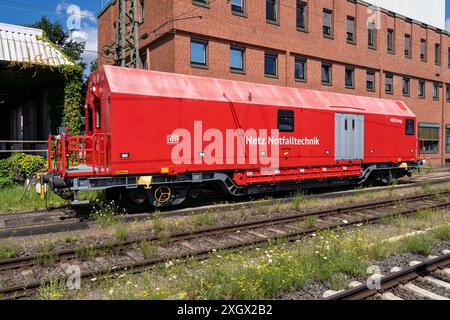 DB Netz Notfalltechnik Hilfszug train à la gare centrale de Coblence Banque D'Images