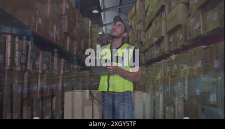 Image du traitement des données sur un homme travaillant dans un entrepôt. Concept global de livraison et de connexions d'expédition image générée numériquement. Banque D'Images