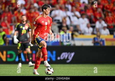 Robin le Normand (3) d'Espagne photographié lors d'un match de football entre les équipes nationales d'Espagne et d'Allemagne dans la phase quart de finale du tournoi UEFA Euro 2024 , le jeudi 5 juillet 2024 à Stuttgart , Allemagne . PHOTO SPORTPIX | David Catry Banque D'Images
