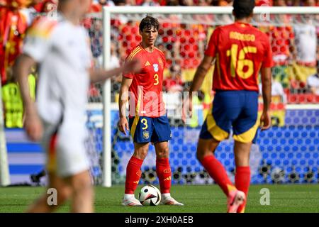 Robin le Normand (3) d'Espagne photographié lors d'un match de football entre les équipes nationales d'Espagne et d'Allemagne dans la phase quart de finale du tournoi UEFA Euro 2024 , le jeudi 5 juillet 2024 à Stuttgart , Allemagne . PHOTO SPORTPIX | David Catry Banque D'Images