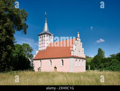 Église de Lenne-Park, parc national Unteres Odertal, Criewen, Uckermark, Brandebourg, Allemagne, Europe Banque D'Images