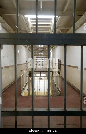 Stollberg, Allemagne. 11 juillet 2024. L'ancienne prison de Hoheneck dans les monts Ore. Hoheneck est un symbole des conditions carcérales inhumaines pour les femmes en RDA. Lors d'une cérémonie, le président fédéral Steinmeier a inauguré un nouveau mémorial et une exposition permanente dans l'ancienne prison pour femmes. Crédit : Sebastian Willnow/dpa/Alamy Live News Banque D'Images