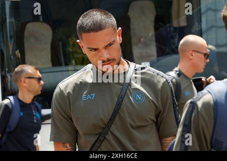 Dimaro, Trentin, Italie. 11 juillet 2024. Elia Caprile arrive à Dimaro pour le camp de pré-saison de la SSC Napoli à Dimato, trente, Italie le 11 juillet 2024 (crédit image : © Ciro de Luca/ZUMA Press Wire) USAGE ÉDITORIAL SEULEMENT! Non destiné à UN USAGE commercial ! Banque D'Images