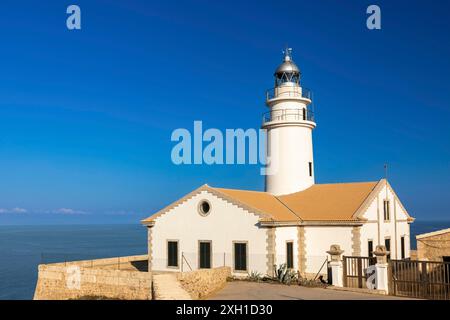 Phare de Capdepera près de Cala Rajada, Majorque, Espagne Banque D'Images