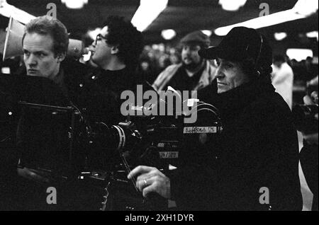 Claude Lelouch sur le tournage de son film 'la belle histoire', tourné en 1991 et sorti en 1992 Banque D'Images