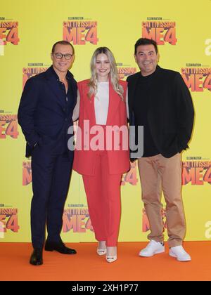 Rome, Hotel Hassler, photocall pour le film d'animation 'Despicable me 4'. Sur la photo : Stefano Accorsi, Carolina Benvenga, Max Giusti Banque D'Images