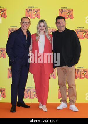 Rome, Hotel Hassler, photocall pour le film d'animation 'Despicable me 4'. Sur la photo : Stefano Accorsi, Carolina Benvenga, Max Giusti Banque D'Images