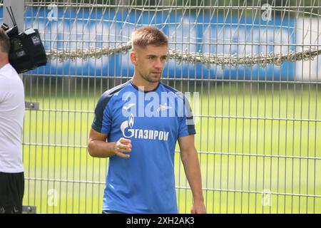 Saint-Pétersbourg, Russie. 11 juillet 2024. Yuri Gorshkov, du club de football Zenit vu lors d'un entraînement ouvert à la base d'entraînement du Zenit FC à Saint-Pétersbourg avant le match de football Zenit Saint-Pétersbourg - Krasnodar, Super Coupe de football russe Olimpbet 2024, qui se tiendra à Volgograd. Crédit : SOPA images Limited/Alamy Live News Banque D'Images