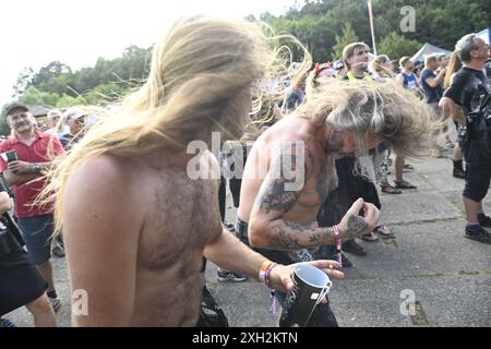 Vizovice, République tchèque. 11 juillet 2024. Ambiance au festival international de metal Masters of Rock à Vizovice, région de Zlin, République Tchèque, 11 juillet 2024. Crédit : Dalibor Gluck/CTK photo/Alamy Live News Banque D'Images