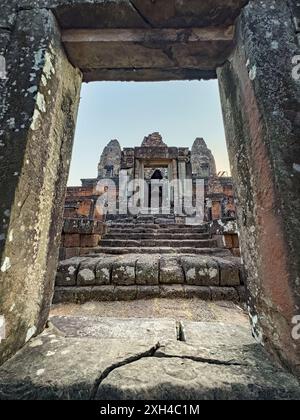 Temple pré Rup, un temple hindou à Angkor construit en 961 pour le roi Khmer Rajendravarman de latérite et de grès, Cambodge. Banque D'Images