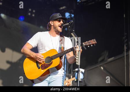 Chicago, États-Unis. 11 juillet 2024. Chase Rice pendant le Windy City Smokeout Music Festival au United Center le 11 juillet 2024, à Chicago, Illinois (photo de Daniel DeSlover/Sipa USA) crédit : Sipa USA/Alamy Live News Banque D'Images