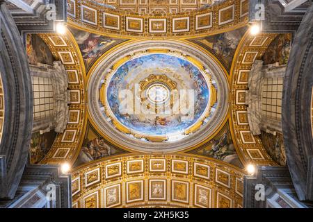 Vatican, Basilique papale Saint-Pierre intérieur, Chapelle Saint-Sébastien - mosaïque dôme vestibule Banque D'Images