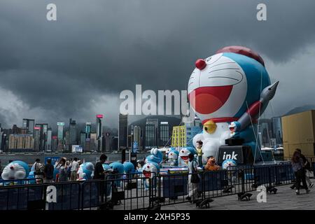 Hong Kong, Chine. 12 juillet 2024. Les installations de l'exposition Doraemon sont exposées par K11 Musea. 100% Doraemon & Friends Hong Kong Tour exposition et pop-up store débuteront du 13 juillet au 18 août. (Crédit image : © Keith Tsuji/ZUMA Press Wire) USAGE ÉDITORIAL SEULEMENT! Non destiné à UN USAGE commercial ! Banque D'Images