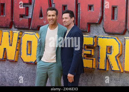 Londres, Royaume-Uni. 11 juillet 2024. Ryan Reynolds et Hugh Jackman assistent à l'événement Deadpool & Wolverine UK Sneak Peek Event Arrivals à l'Eventim Apollo à Hammersmith à Londres, Angleterre, Royaume-Uni. Crédit : S.A. / Alamy Live News Banque D'Images