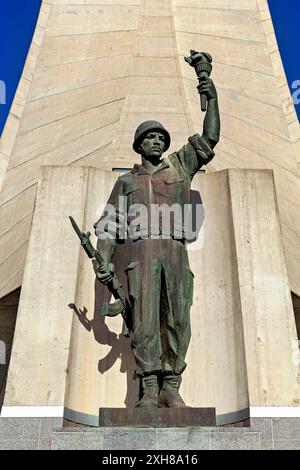 Le mémorial du martyr à Alger Banque D'Images