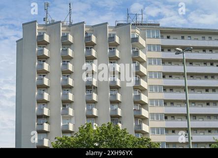 Wohnhaus, Hochhaus am Rathenauplatz, Halensee, Charlottenburg-Wilmersdorf, Berlin, Deutschland *** immeuble résidentiel, tour à tour sur Rathenauplatz, Halensee, Charlottenburg Wilmersdorf, Berlin, Allemagne Banque D'Images