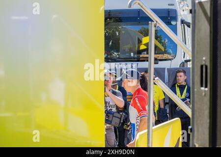 Tour de France, France étape 6 - Mâcon à Dijon parcourant 163 km le jeudi 4 juillet 2024 TEAM JAYCO ALULA DYLAN GROENEWEGEN vainqueur de l'étape crédit : Nic Banque D'Images