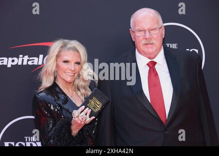Andy Reid et Tammy Reid assistent aux ESPY Awards 2024 au Dolby Theatre le 11 juillet 2024 à Hollywood, Californie. Photo : Crash/imageSPACE/SIPA USA crédit : SIPA USA/Alamy Live News Banque D'Images