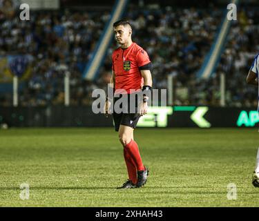 Belem, Brésil. 12 juillet 2024. PA - BELEM - 07/12/2024 - BRASILEIRO B 2024, PAYSANDU x CEARA - arbitre lors du match entre Paysandu et Ceara au stade de Curuzu pour le championnat brésilien B 2024. Photo : Marcos Junior/AGIF (photo de Marcos Junior/AGIF/SIPA USA) crédit : SIPA USA/Alamy Live News Banque D'Images