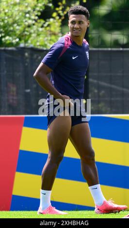 Blankenhain, Allemagne. 13 juillet 2024. Football : Championnat d'Europe, avant la finale entre l'Espagne et l'Angleterre, entraînement final Angleterre, au Spa & Golf Resort Weimarer Land, l'Angleterre Ollie Watkins est sur le terrain d'entraînement. Crédit : Robert Michael/dpa/Alamy Live News Banque D'Images