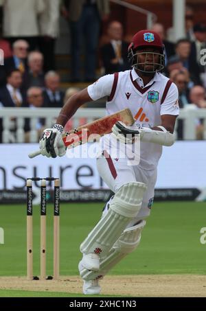 LONDRES, Royaume-Uni, JULY10 : Kraigg Brathwaite des Antilles en action lors du Rothesay test It test Day 1 of 5 match entre l'Angleterre et les Antilles au Lord's Cricket Ground, Londres le 10 juillet 2024 Banque D'Images