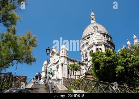 Paris, France, juin 05 vue de la basilique du Sacré-Couer au sommet de la colline Banque D'Images