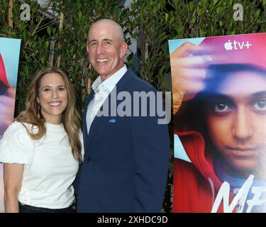 11 juillet 2024, Culver City, CA, États-Unis : LOS ANGELES - 11 juillet : Stacey Levy, Barry l Levy à l'avant-première de la série Apple TV+ ''me'' After Party au restaurant Ugo le 11 juillet 2024 à Culver City, CA (crédit image : © Kay Blake/ZUMA Press Wire) USAGE ÉDITORIAL SEULEMENT! Non destiné à UN USAGE commercial ! Banque D'Images