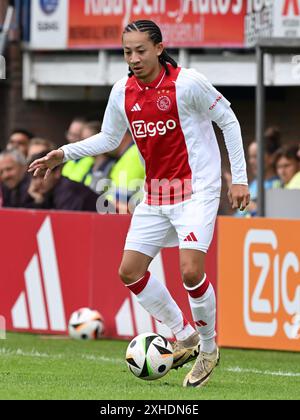 Wezep - Kian Fitz Jim de l'Ajax lors du match amical entre l'Ajax et le Rangers FC au Sportpark Mulderssingel le 13 juillet 2024 à Wezep, aux pays-Bas. ANP GERRIT VAN COLOGNE Banque D'Images