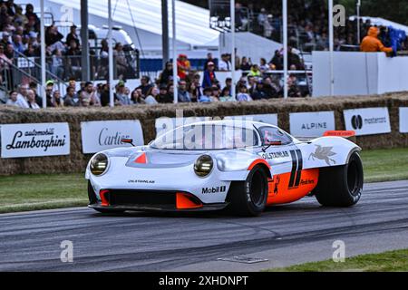 Goodwood House, Chichester, Royaume-Uni. 13 juillet 2024. Goodwood Festival of Speed Day 3 ; Oilstainlab Half11 2023 piloté par Gabriel Aubry crédit : action plus Sports/Alamy Live News Banque D'Images