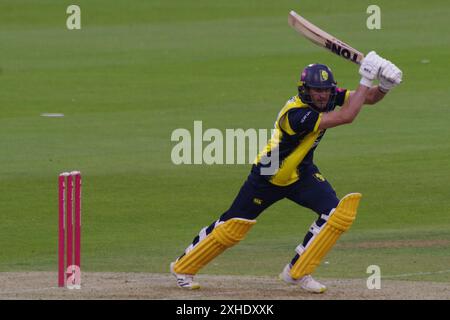 Chester le Street, 12 juillet 2024. Colin Ackerman battant pour Durham Cricket contre Notts Outlaws dans le T20 Blast à Seat unique, Chester le Street. Crédit : Colin Edwards Banque D'Images