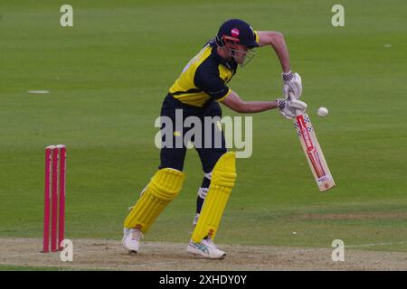 Chester le Street, 12 juillet 2024. Ashton Turner battant pour Durham Cricket contre Notts Outlaws dans l'explosion T20 à Seat unique, Chester le Street. Crédit : Colin Edwards Banque D'Images