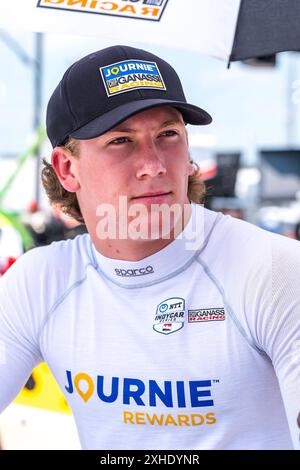 Newton, Ia, États-Unis. 13 juillet 2024. Kyffin SIMPSON (R) (4) de Bridgetown, Barbade se prépare à se qualifier pour le Hy-Vee Homefront 250 à l'Iowa Speedway à Newton, IA. (Crédit image : © Walter G. Arce Sr./ASP via ZUMA Press Wire) USAGE ÉDITORIAL SEULEMENT! Non destiné à UN USAGE commercial ! Banque D'Images