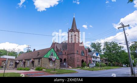 L'église méthodiste unie Trinity sur South Broad Street à Ridgway, Pennsylvanie, États-Unis Banque D'Images