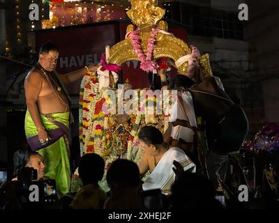 Divinités en procession dans Chithirai festival madurai Tamilnadu Inde Banque D'Images
