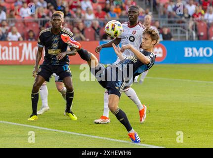 Toronto, Canada. 13 juillet 2024. Jack Elliott (avant), de Philadelphia Union, participe au match de la Ligue majeure de soccer (MLS) 2024 entre le Toronto FC et le Philadelphia Union au BMO Field à Toronto, Canada, le 13 juillet 2024. Crédit : Zou Zheng/Xinhua/Alamy Live News Banque D'Images