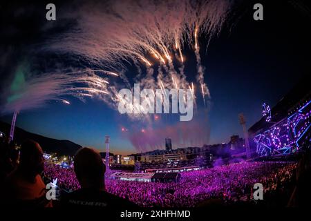 Split, Croatie. 14 juillet 2024. Des feux d'artifice sont vus lors de la deuxième journée de l'Ultra Europe Music Festival 2024 au Park Mladezi à Split, Croatie, le 14 juillet 2024. Photo : Zvonimir Barisin/PIXSELL crédit : Pixsell/Alamy Live News Banque D'Images