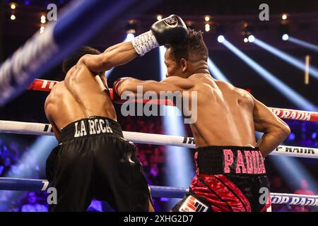 13 juillet 2024 : Leonardo Padilla et Jonathan Lopez échangent des coups de poing lors de leur Junior Lightweight Fight au Pearl concert Theater au Palms Casino Resort à Las Vegas le 13 juillet 2024 à Las Vegas, Nevada. Christopher Trim/CSM. (Crédit image : © Christopher Trim/Cal Sport Media) Banque D'Images